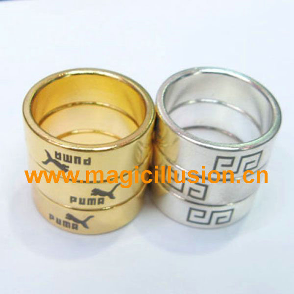 Magic gold pk ring with designs