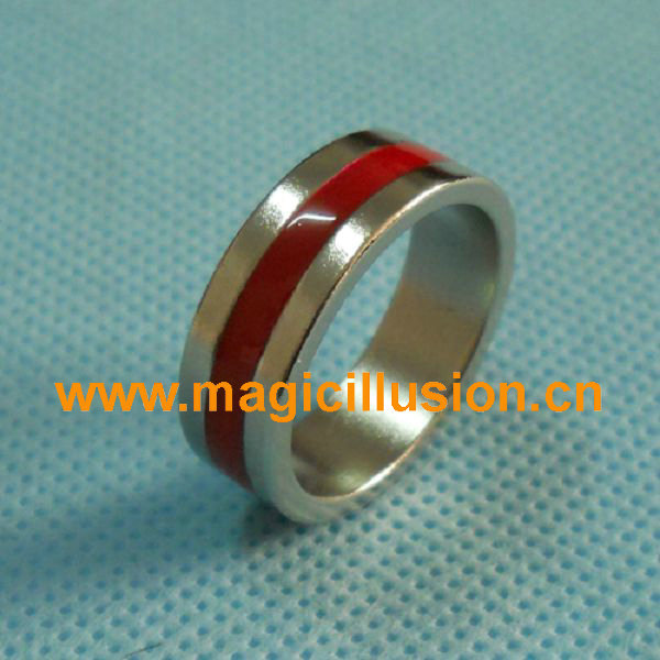 Red stripe magnetic rings magic tricks